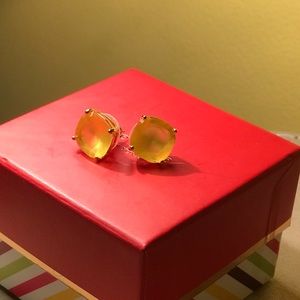 NEVER WORN Kate Spade Yellow Gumdrop Stud